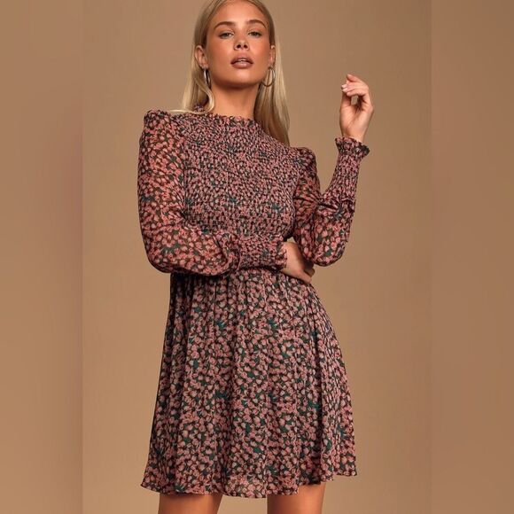 LuLus L Green and Pink Floral Smocked Skater Dress Flowy Girly Spring - Picture 1 of 11